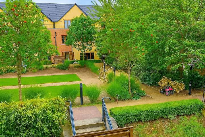 Holiday apartment for 6 people, with garden and balcony - 1