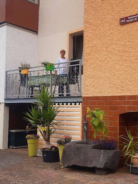 Ganze Ferienwohnung, Ferienwohnung u. Pension Maria Schmitz in Monreal, Osteifel