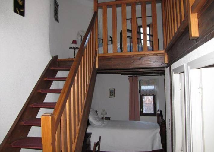 Location de vacances pour 5 personnes, avec jardin à Les Martres-de-Veyre - 3