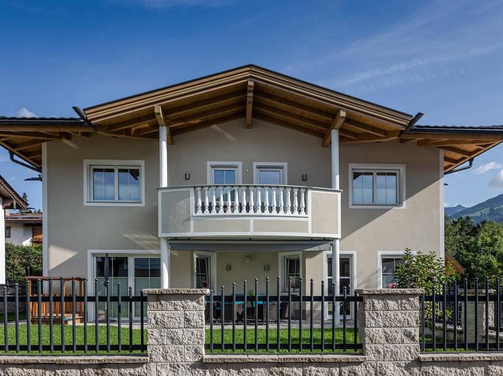 Ferienwohnung für 4 Personen, mit Balkon, kinderfreundlich in der Zillertal Arena