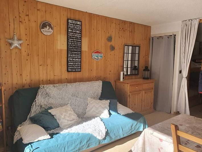 Gîte pour 4 personnes, avec balcon dans Office De Tourisme De L Alpe Du Grand Cerf