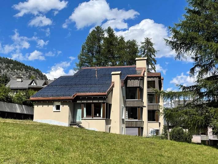 Ganze Wohnung, 3 Zimmer 2 Personen in La Punt-Chamues-ch, Sankt Moritz