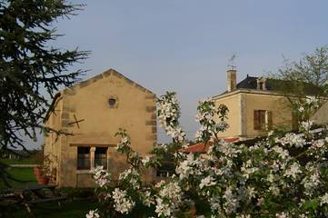 Gîte pour 4 personnes, avec terrasse à Saint-Georges-sur-Layon