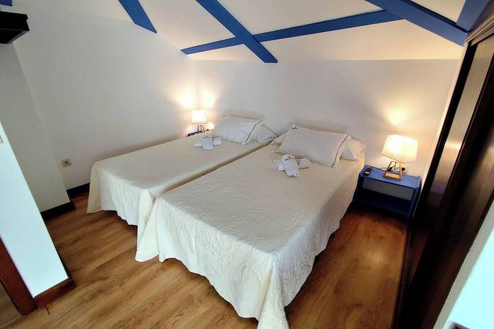 Entire apartment, Casa do Puntal in Cedeira, Rías Altas