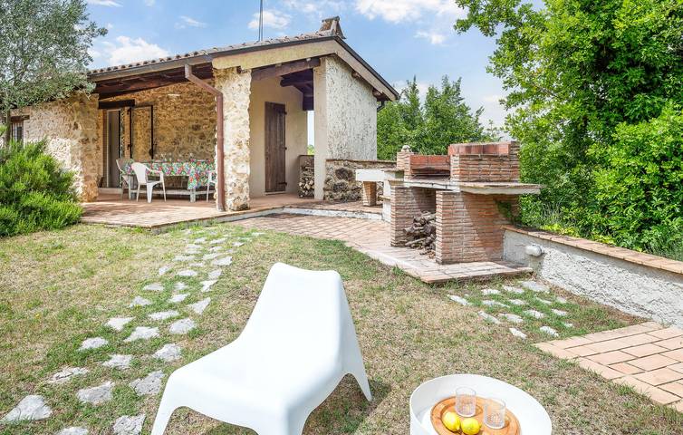 Casa vacanza per 5 persone, con piscina e giardino nonché terrazza, con animali domestici - 1