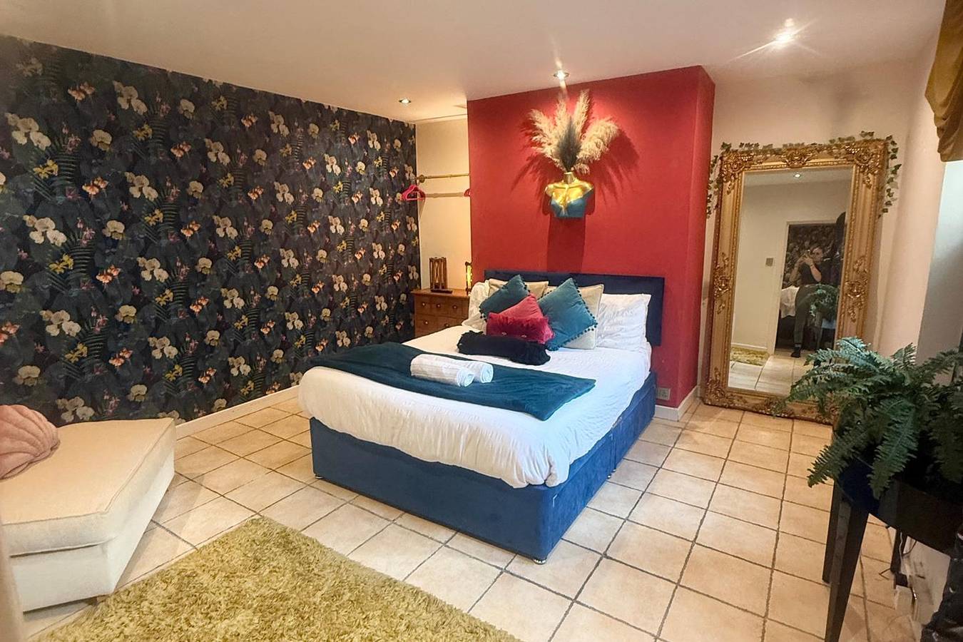 Ganze Ferienwohnung, 1 Bed Flat - Sleeps 5 - Pet friendly - Parking in South Shields, South Tyneside