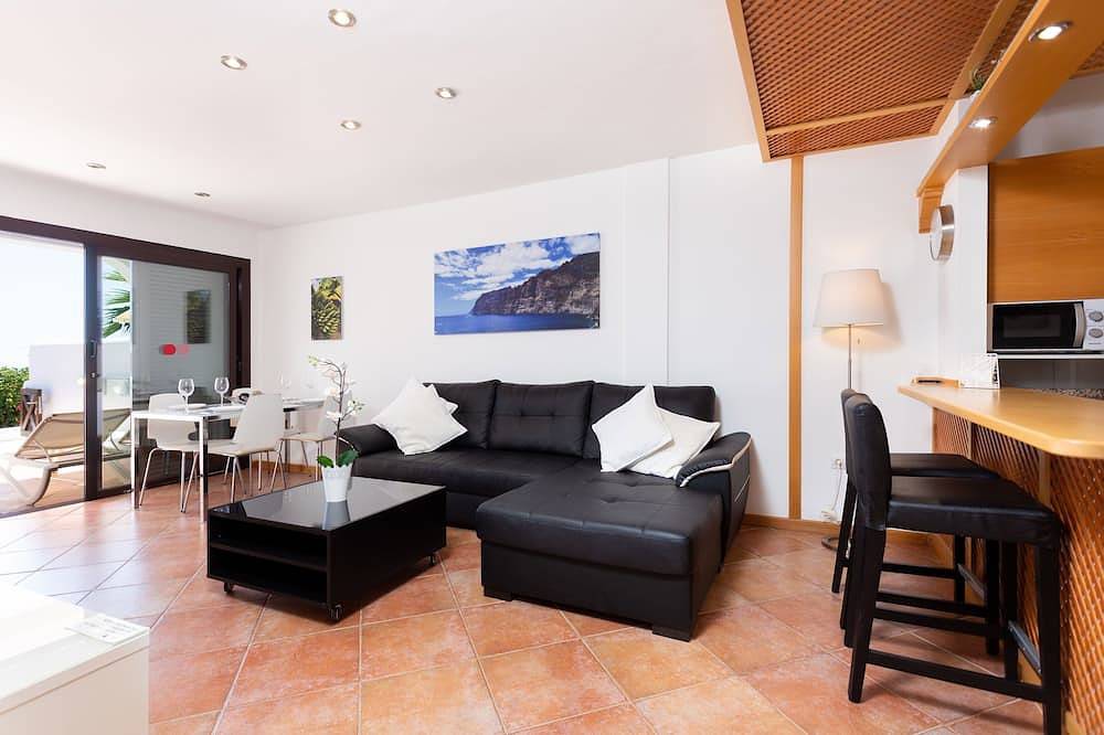 Entire apartment, Tenerife Adeje Paradise View From The Ocean in Playa Paraíso, Adeje