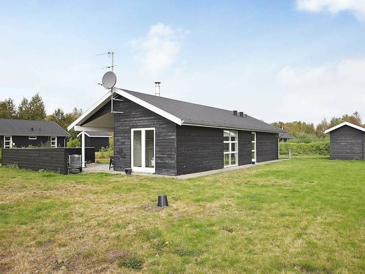 Ferienhaus für 6 Personen, mit Pool und Whirlpool sowie Terrasse, kinderfreundlich in Nordostjütland - 4
