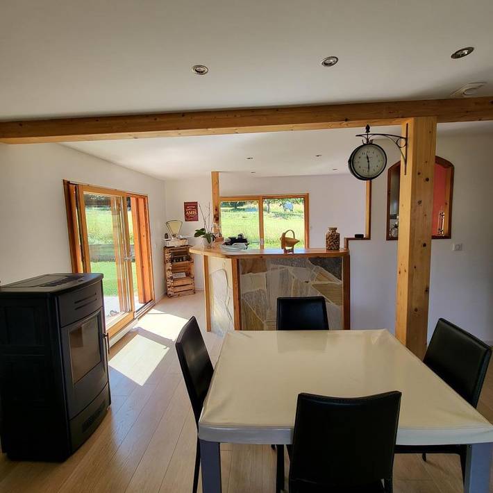 Gîte pour 6 personnes, avec Terrasse et Jardin