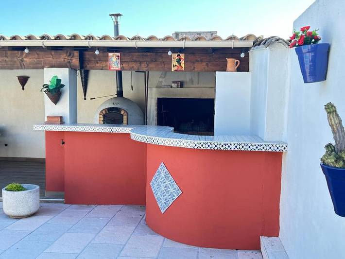 Location de vacances pour 8 personnes, avec piscine ainsi que jardin et vue, adapté aux familles à Bessan - 3