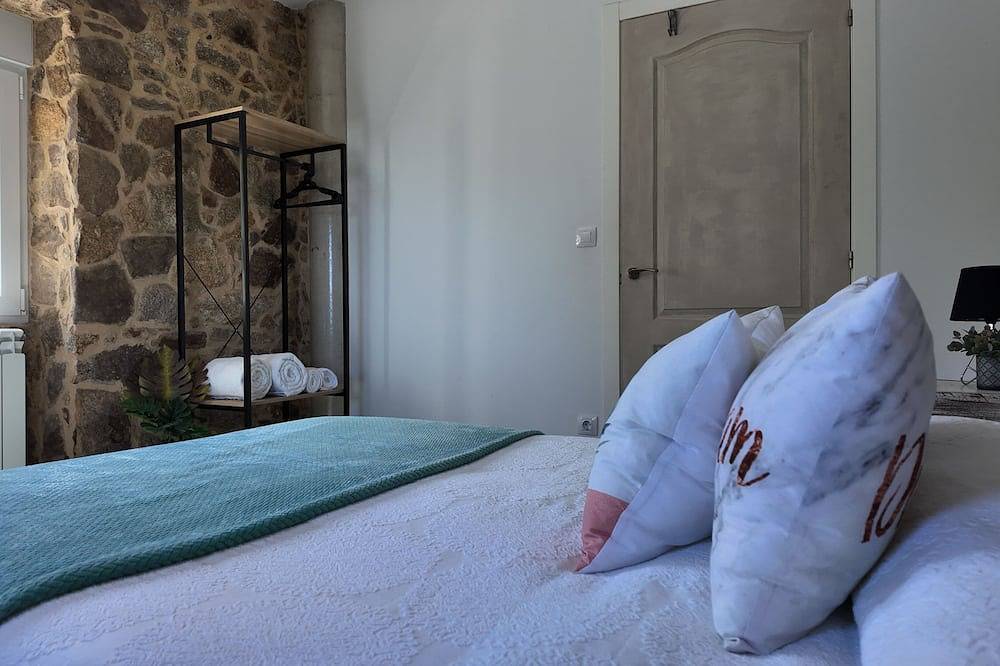 Casa Do José in the heart of the Ribeira Sacra in Pantón, Lugo Province