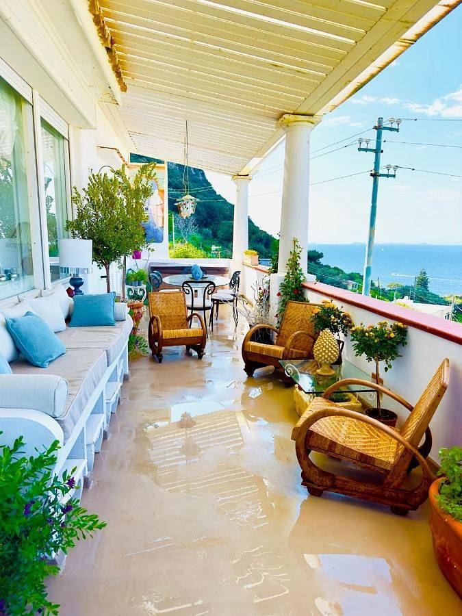 Chambre d’hôte pour 2 personnes, avec jacuzzi et balcon dans Marina Grande - 2