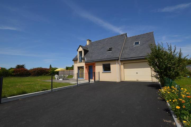 Gîte pour 8 personnes, avec jardin et terrasse à Saint-Lunaire - 2