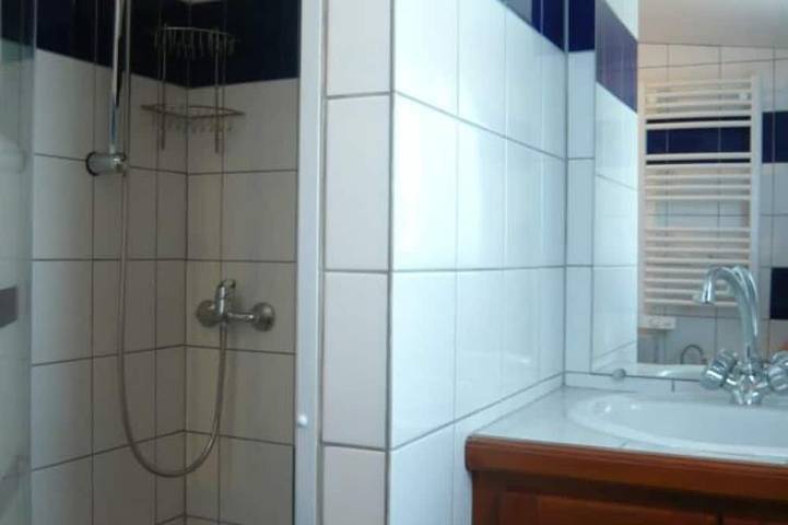 Gîte pour 4 personnes, avec jardin à Saint-Quentin-sur-le-Homme - 4