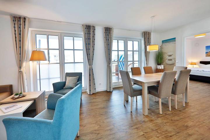 Ganze Wohnung, Haus Dünenrose We 04 "Wolkenlos" mit Meerblick und Balkon in Börgerende in Börgerende, Börgerende-Rethwisch