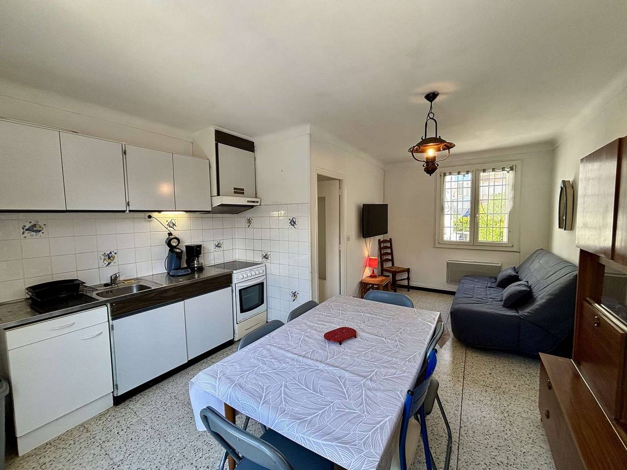 Gemütliches Haus, 150m vom Strand, 500m vom Zentrum, 2 Schlafzimmer, Terrasse, Parkplatz in Port-la-Nouvelle, Mittelmeerküste (Frankreich)