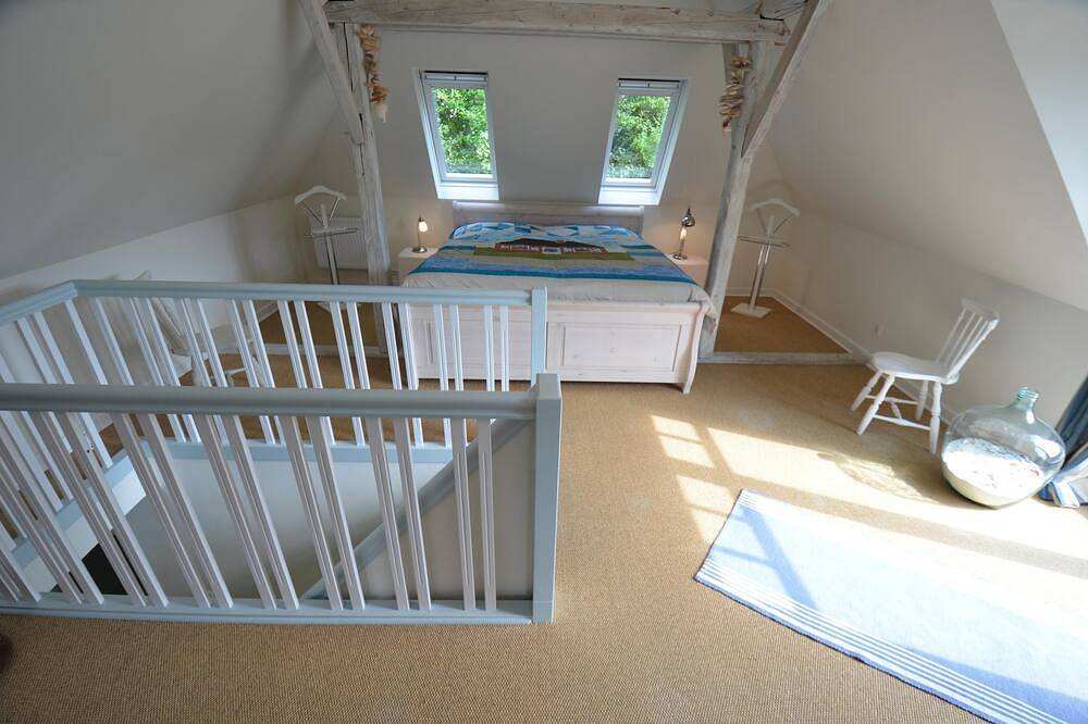 Ferienhaus \"Kapitän\" für 4 Personen und 2 Hunde. in Klanxbüll, Nordfriesland