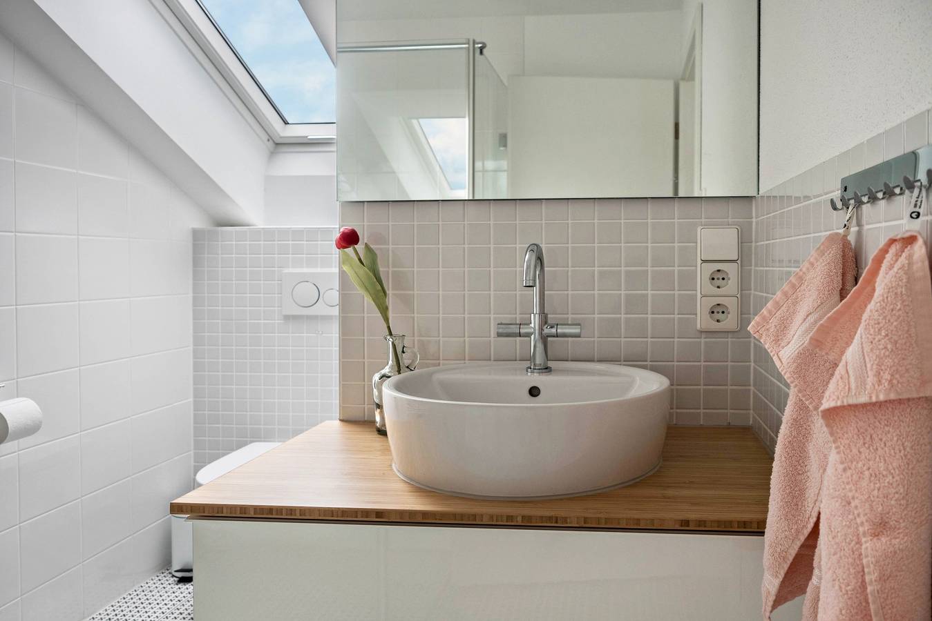 Appartement "Ferienwohnung Rosenrot am See" met uitzicht op wijngaard, foto 12