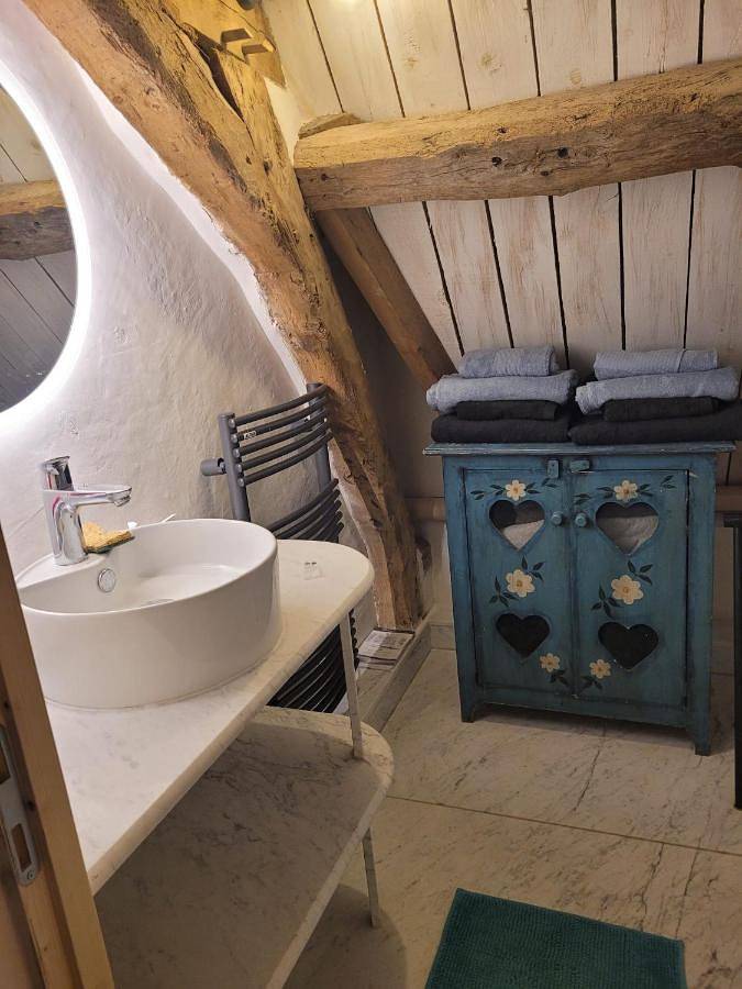 Location de vacances pour 6 personnes, avec vue et jardin à Pierrefiques - 4