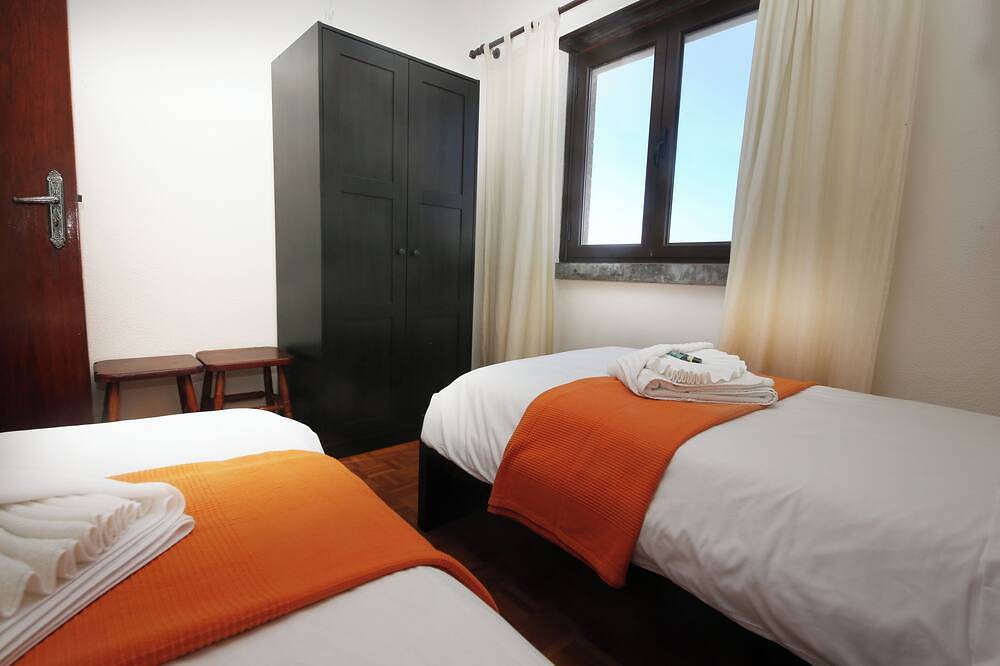 Apartamento entero, Acogedor apartamento, excelente ubicación: el derecho del centro de Ericeira por el mar in Praia dos Pescadores (Ericeira), Ericeira