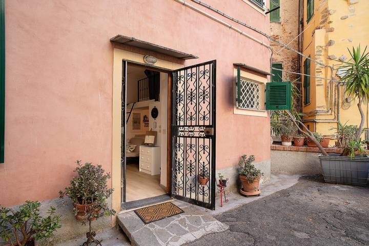 Appartamento intero, Appartamento 'Casa Doky' con Wi-Fi in Sanremo, Comune di Sanremo