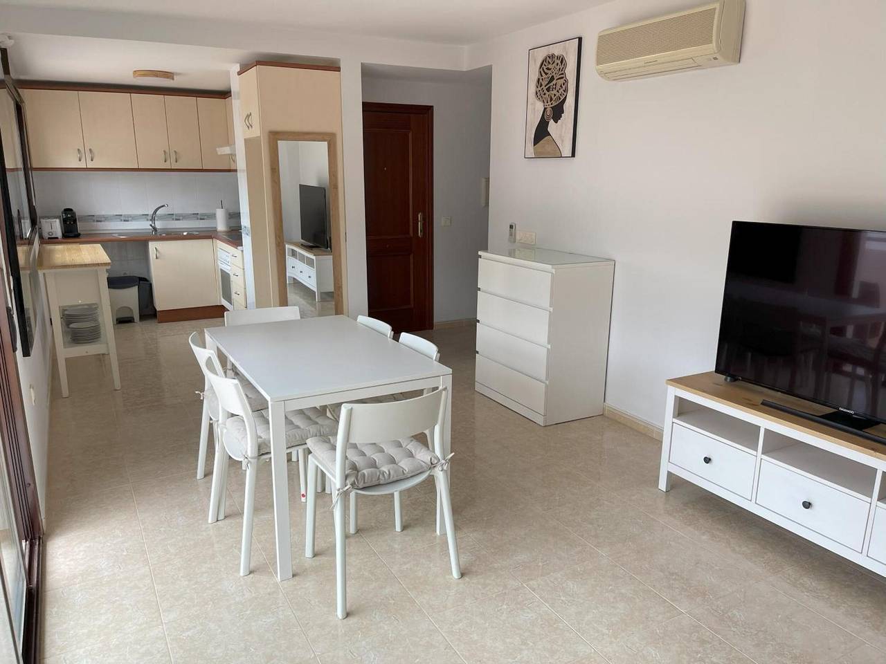 Apartamento entero, Ático Carboneras con fantástica terraza in Playa de los Barquicos (Carboneras), Carboneras