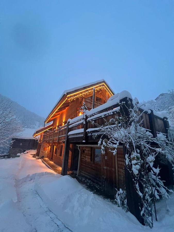 King Room with Mountain View in Auron, Saint-Étienne-de-Tinée
