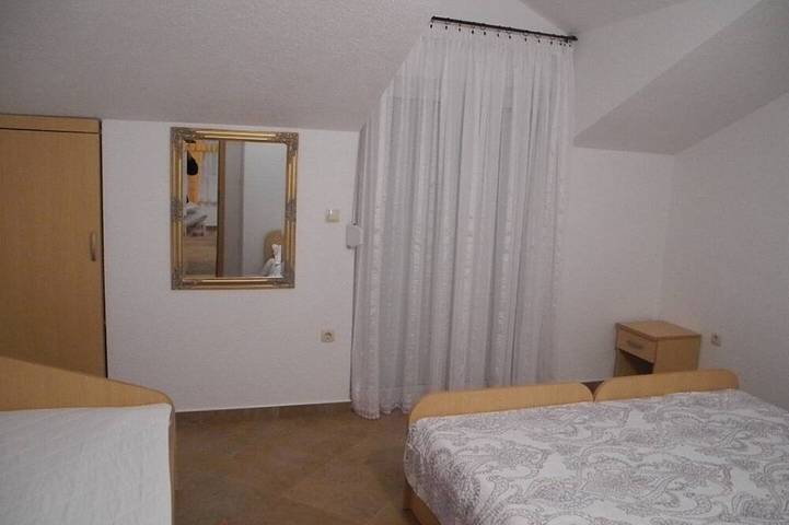 Ganze Wohnung, Ferienwohnungen Maca - Zablaće in Sibenik, Šibenik-Knin