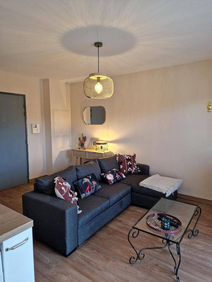 Appartement entier, Studio in Sarrola-Carcopino, Région d'Ajaccio