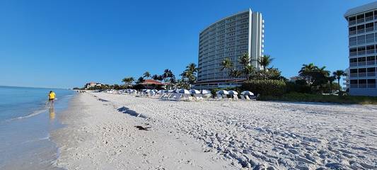 Bungalow for 2 Guests in North Naples, Collier County, Picture 4