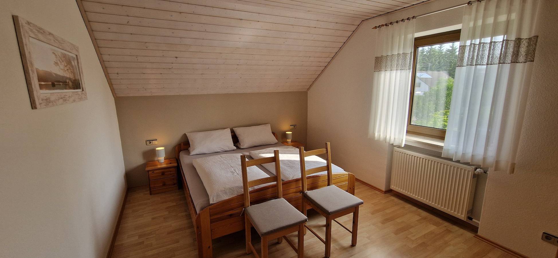 Ferienhaus Günztal, Fam. Botzenhart - Großzügige Ferienwohnung (80qm) mit Garten und Wlan in Ellzee, Bayerisch Schwaben