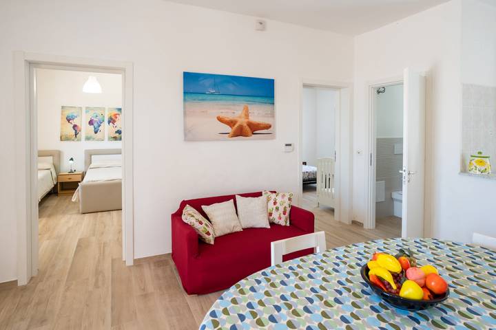 Chalet para 10 personas con jardín in Porto Cesareo, Golfo de Tarento