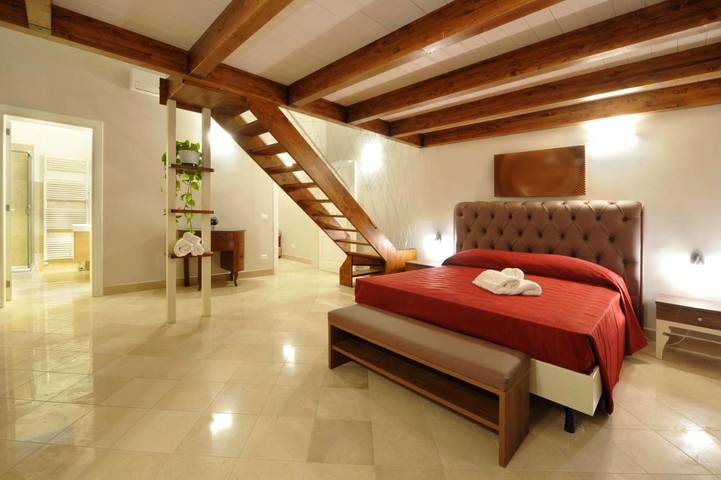 BnB für 2 Personen, mit Balkon und Terrasse sowie Ausblick in Lecce