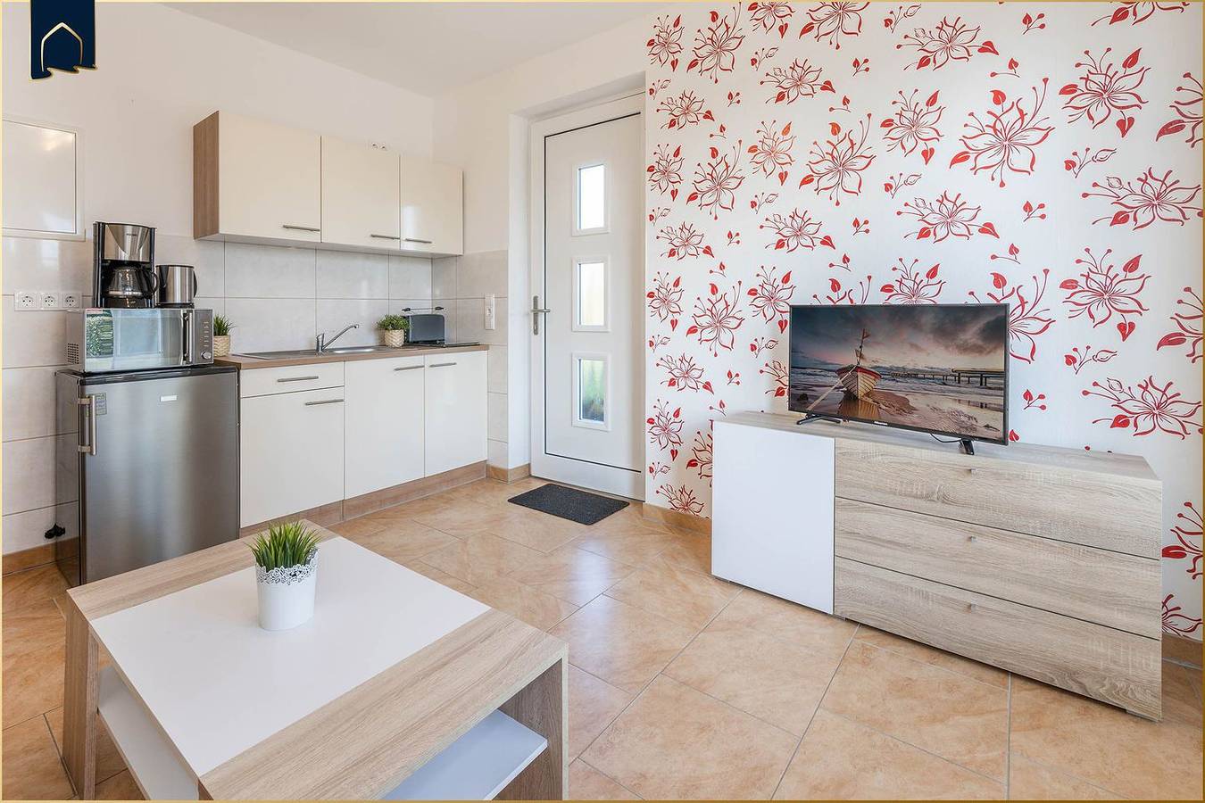 Ganze Wohnung, Gemütliche Ferienwohnung in Kachlin mit Garten, Sauna & Spielplatz im idyllischen Usedom-Dorf in Kachlin, Dargen