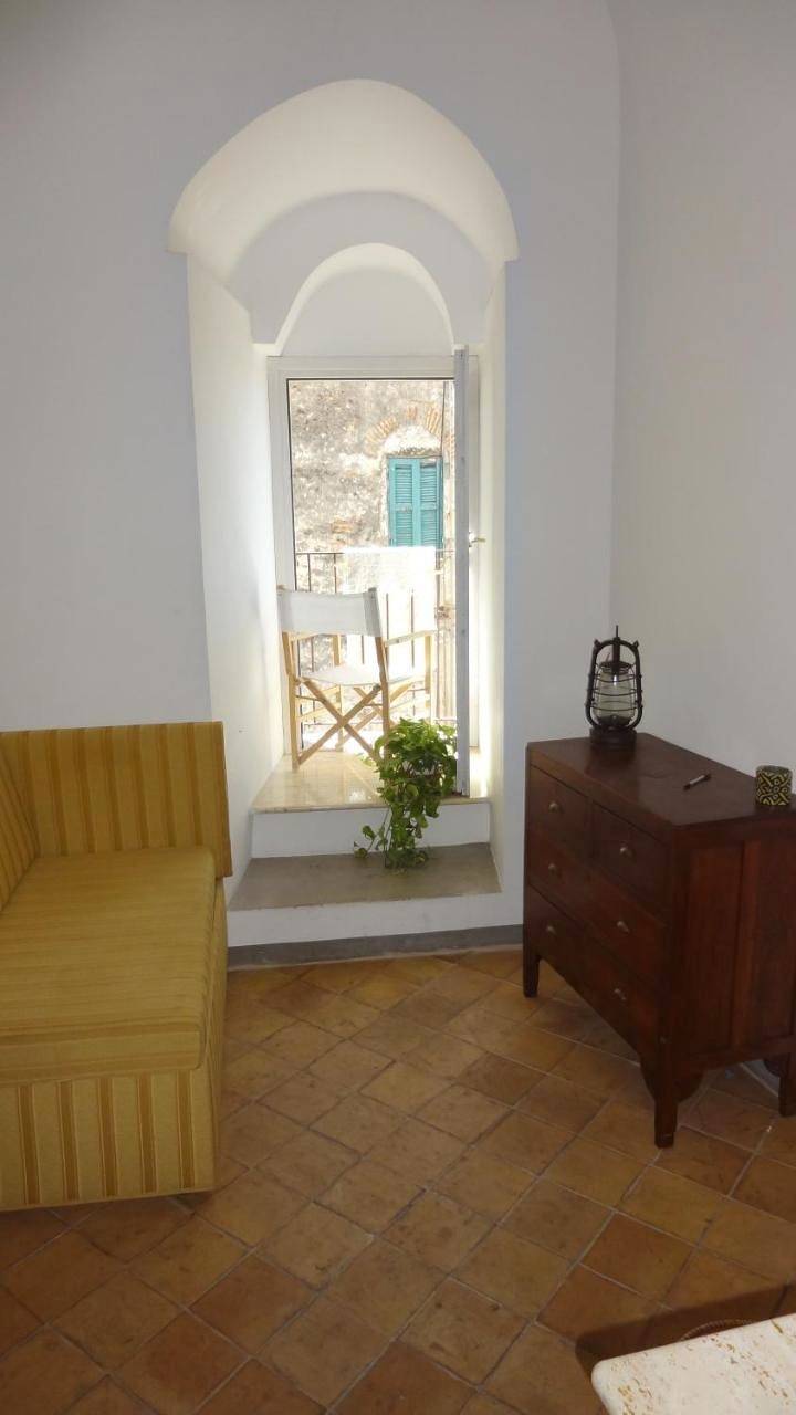 Appartamento intero, Torrione San Lorenzo I in Terracina, Agro Pontino