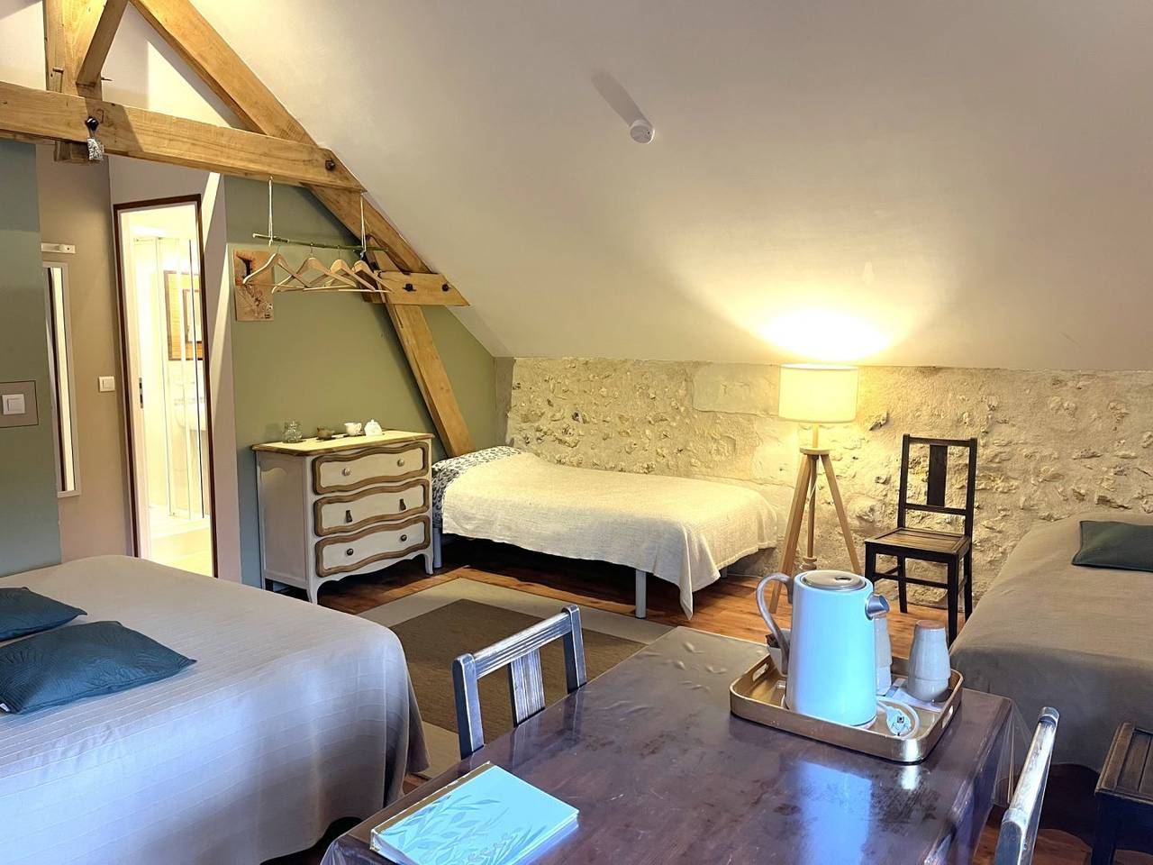 La Vallée des Vignes - Chambre écrue in Monthou-sur-Cher, Sologne