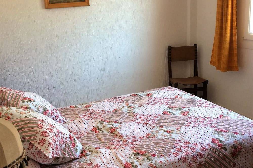 Apartamento entero, Bungalow para 4-5 personas a 50 m de la playa de arena. in Playa Moncayo, Guardamar del Segura