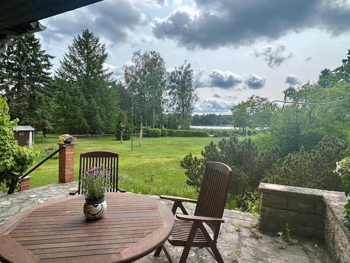 Ferienwohnung mit Meerblick für 10 Personen, mit Terrasse und Garten sowie Seeblick und Ausblick