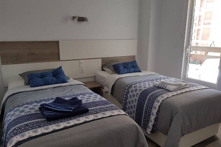 Apartamento entero, Fabulosa de lujo apartamento 100m y 50m a la playa , vista del mar , 2 terraza in El Barrio, San Juan Playa (Alicante)