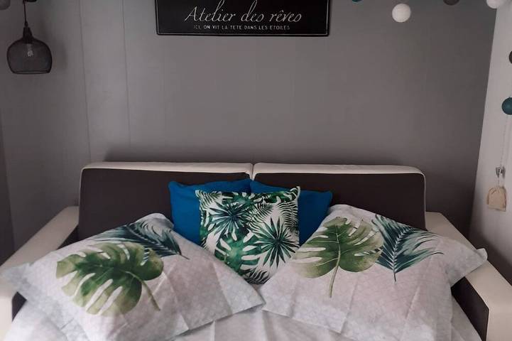 Gîte pour 2 personnes, avec jardin à Oucques