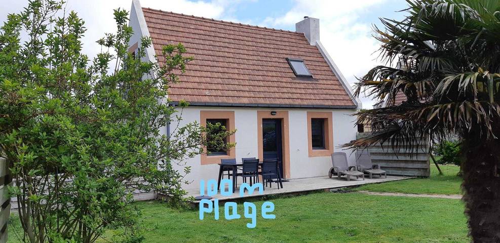 Gîte pour 4 personnes, avec Terrasse ainsi que Jardin et Vue à Pleumeur-Bodou