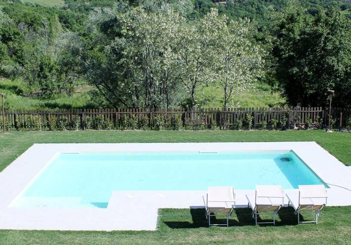 Location de vacances pour 2 personnes, avec piscine ainsi que jardin et vue à Pennabilli - 3