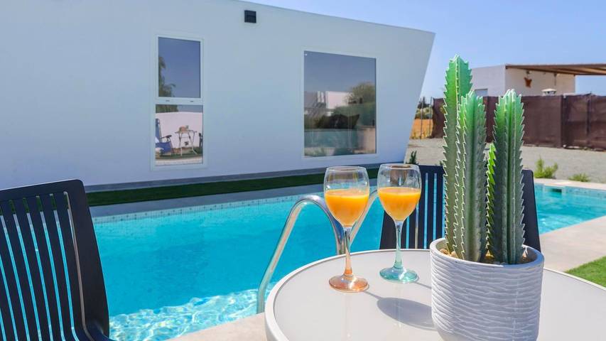 Chalet para 5 personas, con balcón/terraza y piscina en Provincia de Sevilla - 2