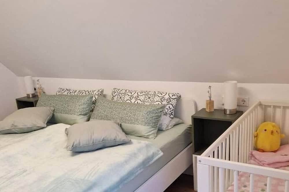 Ganze Wohnung, Ferienwohnung Katzensprung Jonsdorf in Jonsdorf, Zittauer Gebirge