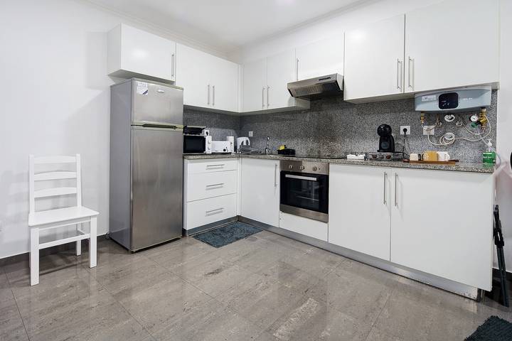 Gîte pour 4 personnes, avec balcon, animaux acceptés dans Furnas - 3