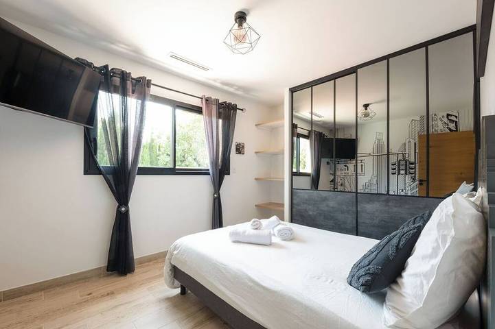Location de vacances pour 8 personnes, avec sauna à Saint-Laurent-des-Arbres - 4