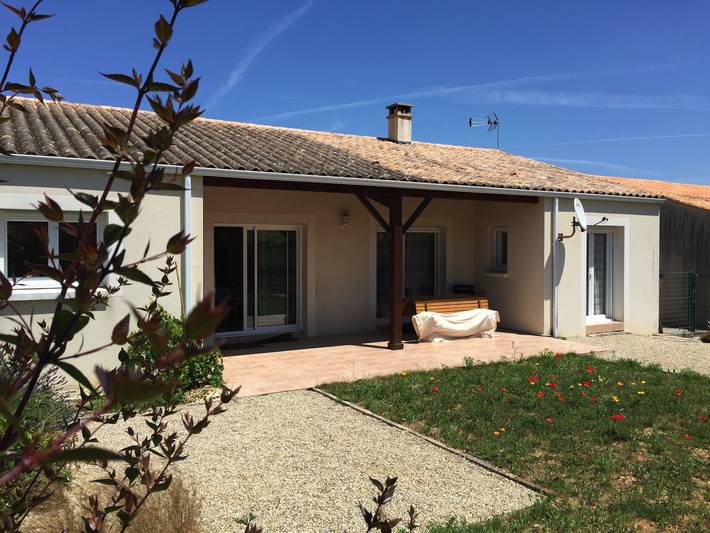 Location de vacances pour 4 personnes, avec Terrasse et Jardin dans 