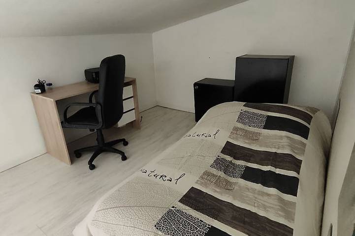 Gîte pour 4 personnes, avec balcon à Les Ulis - 2