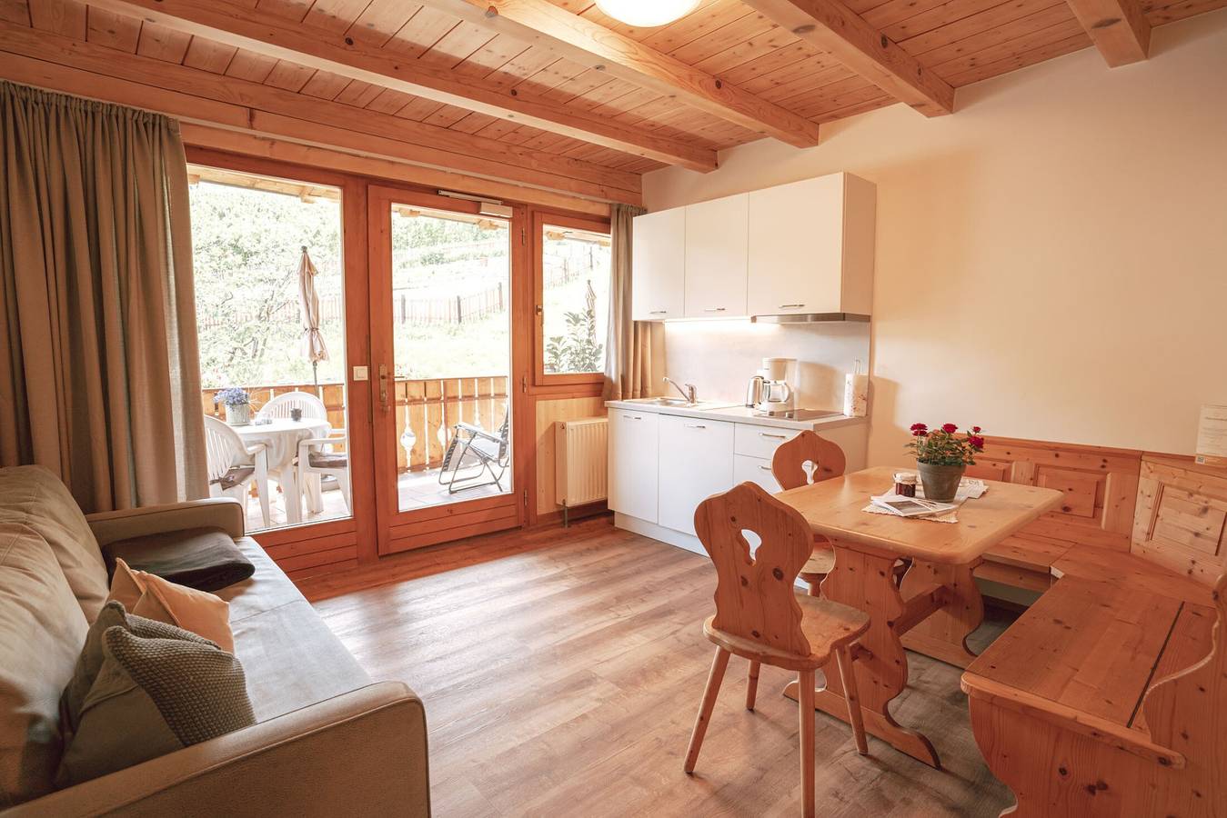Agriturismo per 4 Persone in Lana, Alpi della Val di Non