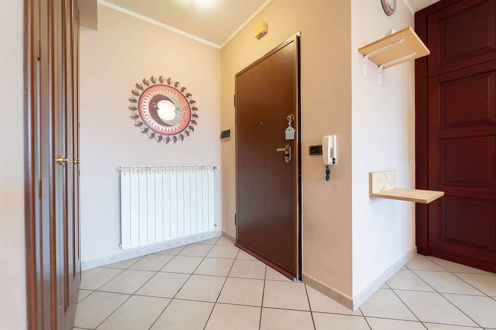 Entire apartment, Aurelia House - Elegance and comfort in Alghero, Sassari Province